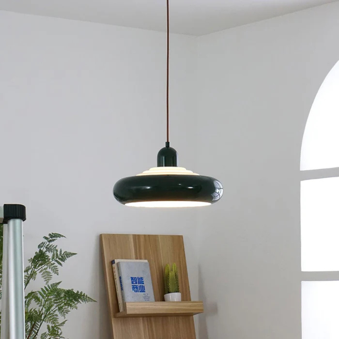 Astrae Pendelleuchte mit Esszimmer-Ambiente modernes Designerstück