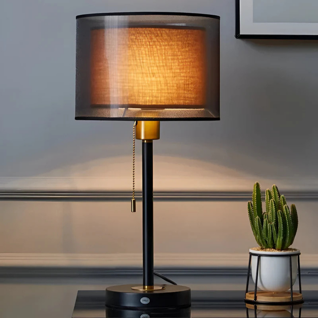 Calara Vintage-Stil Tischlampe mit doppelschichtigem Stoffschirm für Ambiente  