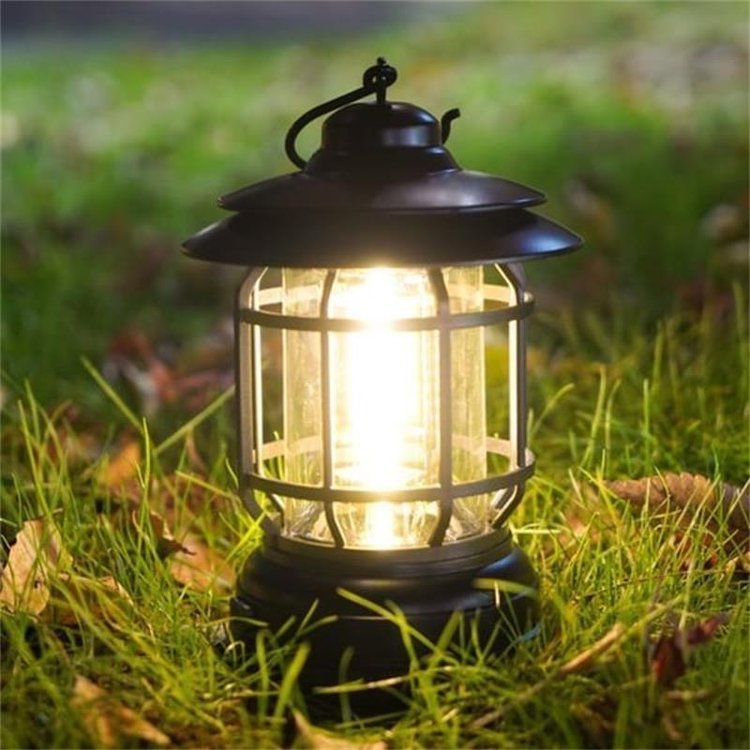 Przenośna lampa kempingowa w stylu retro — design żyrandola, blask 360°