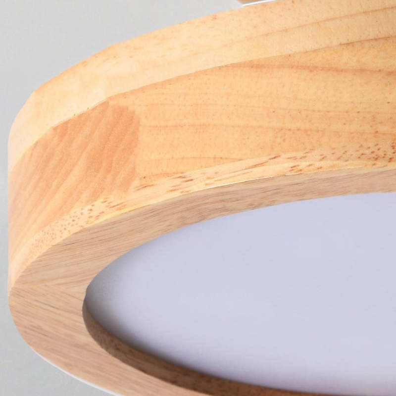 LED-taklampa från QuinnGlow - modern design i trä och akryl