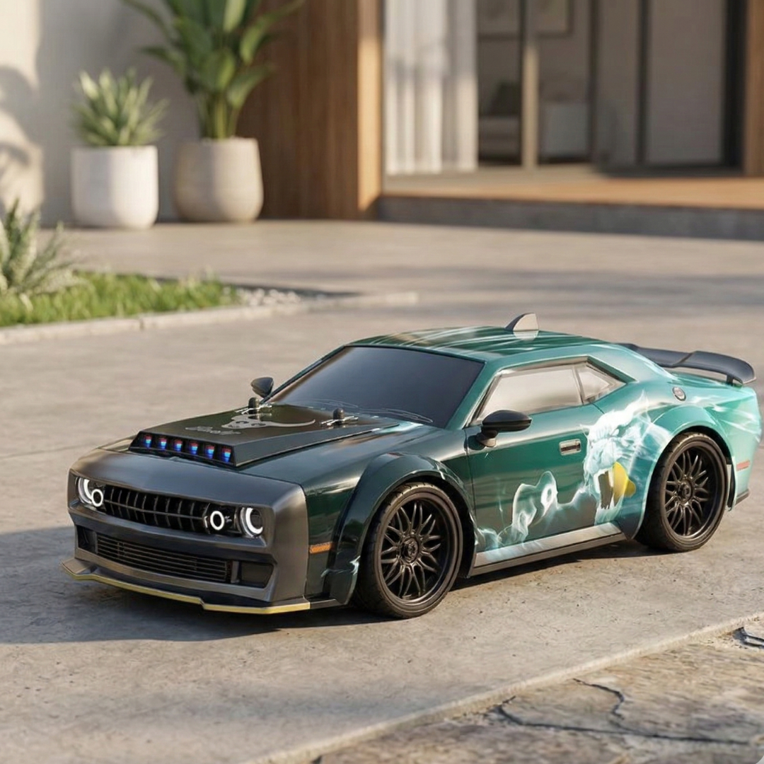 1:16 Scale Brushless 4WD RC Car — 70km/h Top Speed, Engineered Chassis Frame