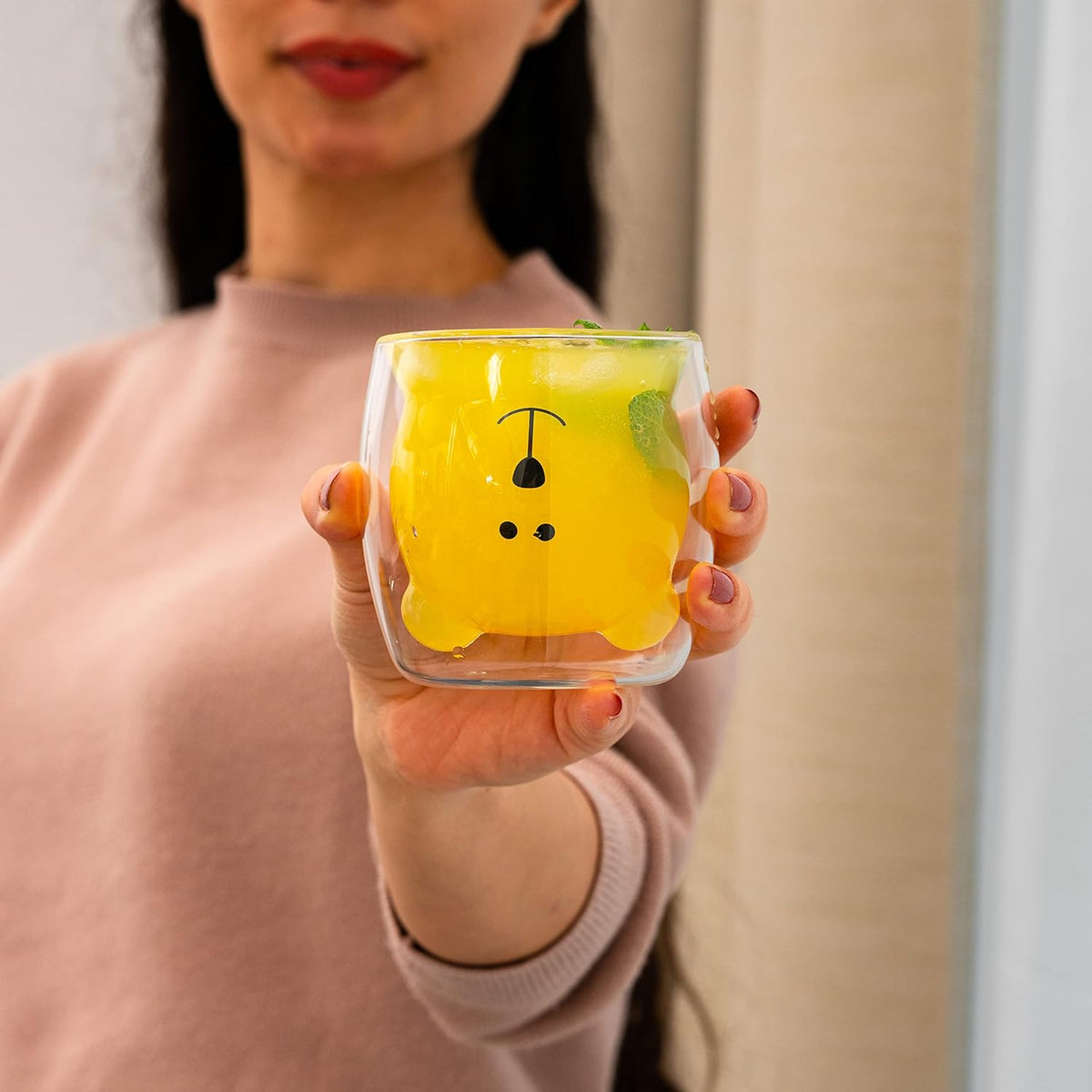 HugMu HugMug — przytulny kubek na poranną kawę, który poprawia nastrój