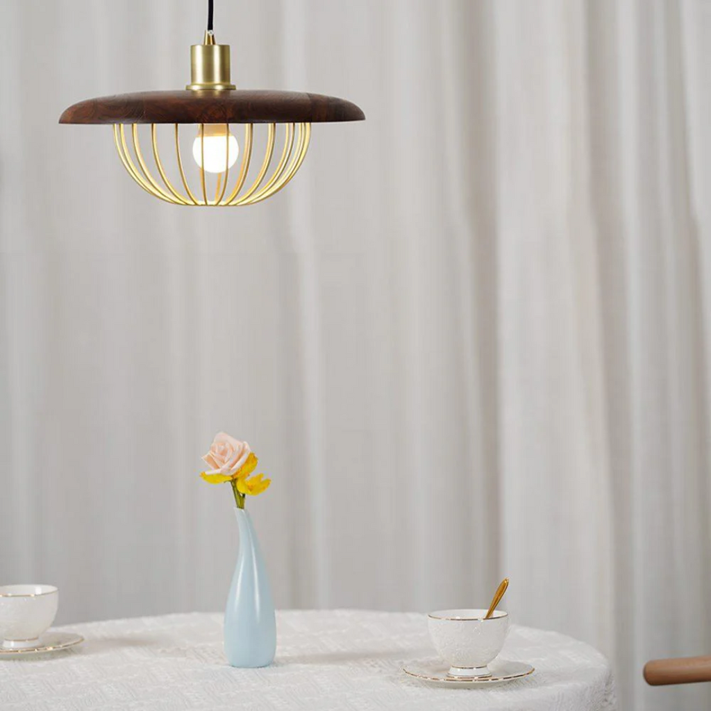 Kestrel Minimalistische Pendelleuchte für Essbereiche und Wohnzimmer