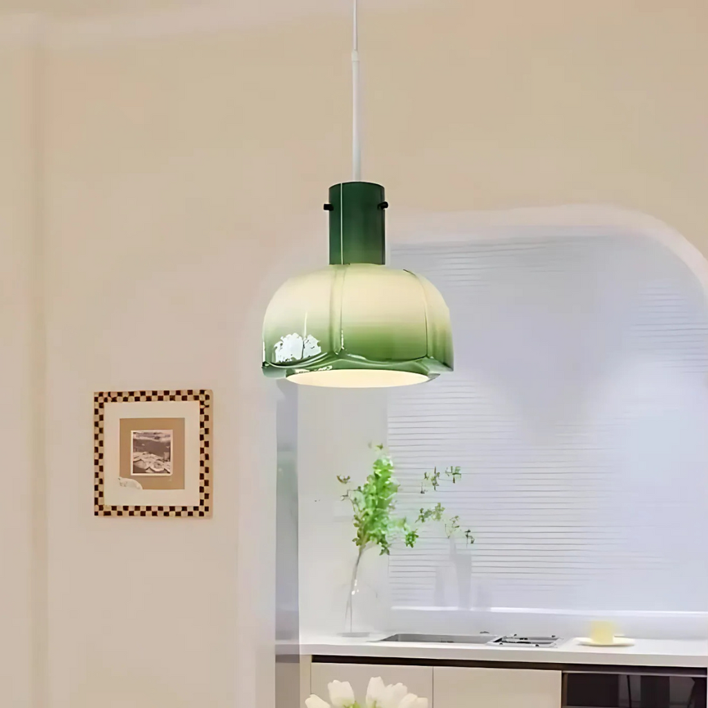 LumaNova Esspendelleuchte für moderne Tischarrangements