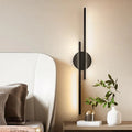 Fjordra nordisk LED-vägglampa — svartvit skiv- och linjär design