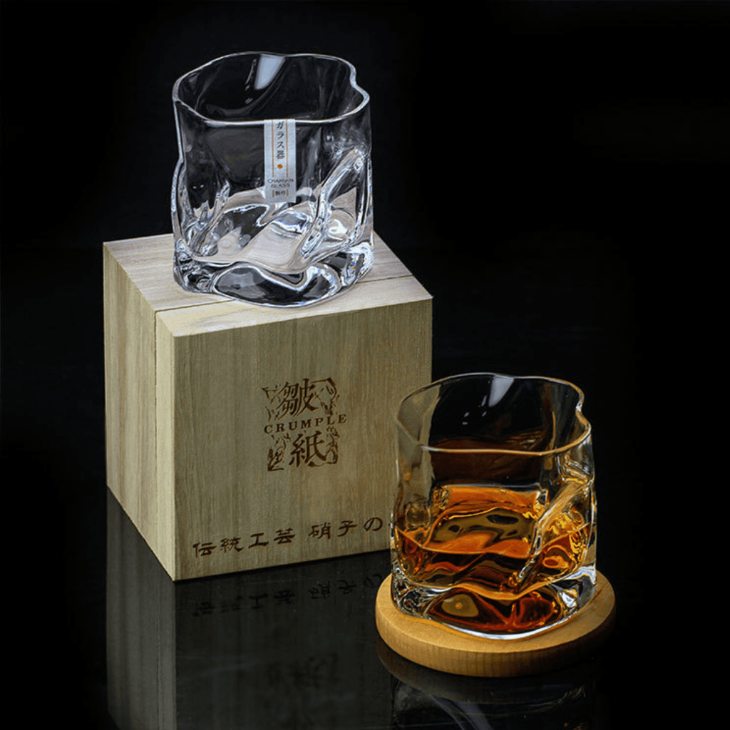 Kairo Glassworks Edo-Kiriko-Whiskyglas, handgeschliffen – Künstlerisches, zerknittertes Design