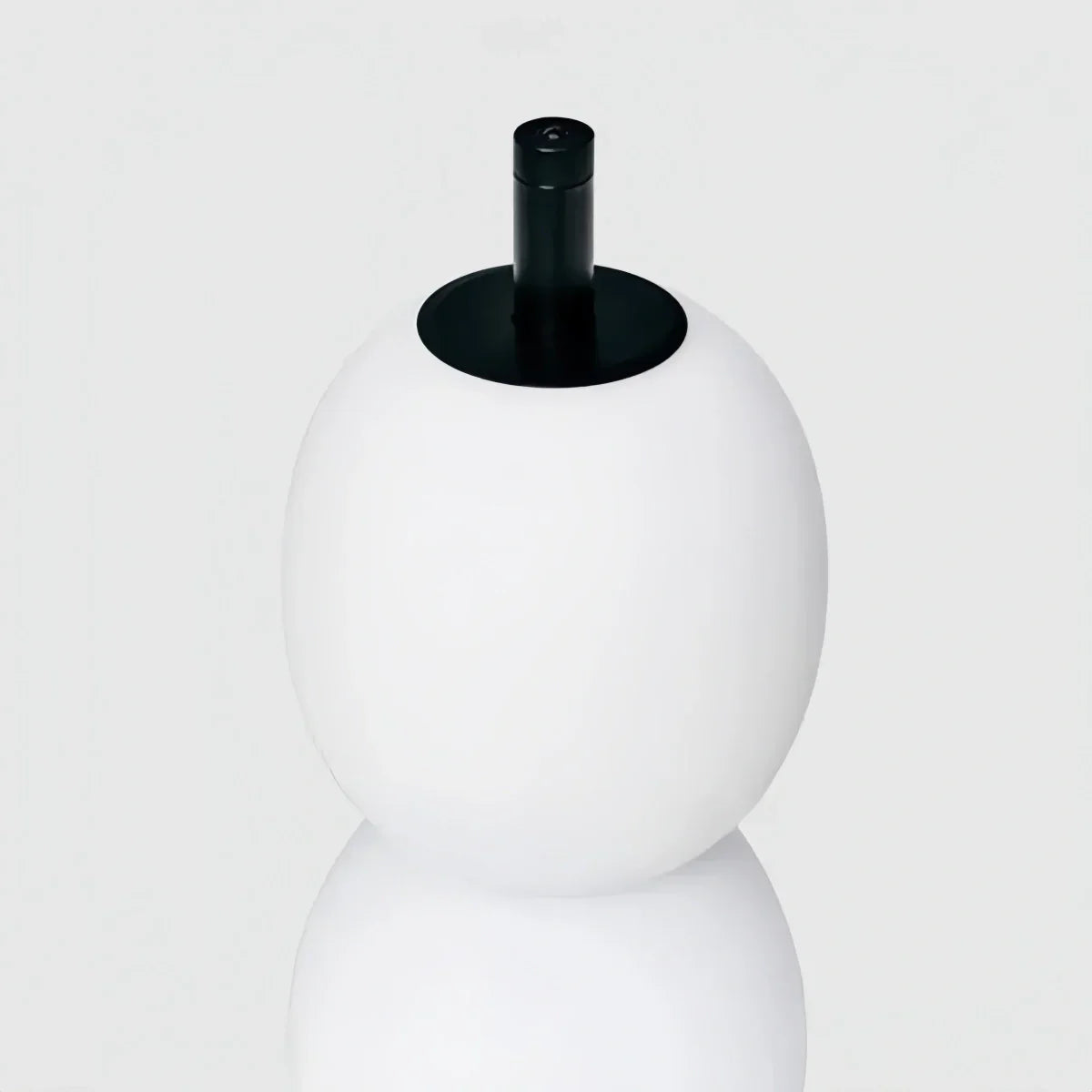Moderne hvit gulvlampe – glasslanterne-design for stue - Flindria