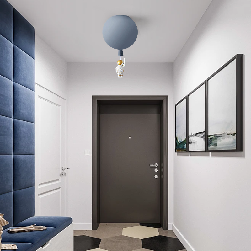Designer Acrylic Ceiling Light - Astronaut Balloon for Children's Room - Flindria