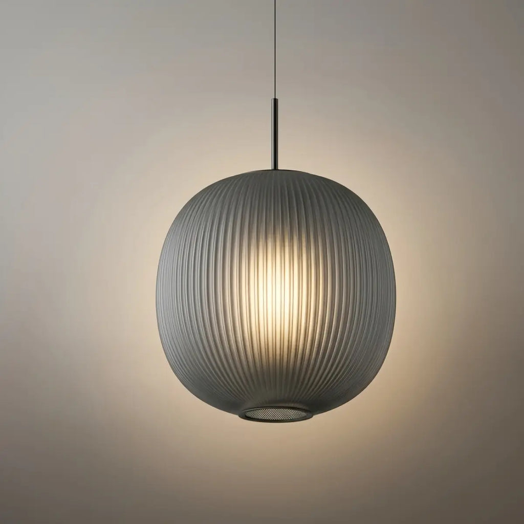 Moderne cylinder pendellampe - frostet glas og metal til stuen - Flindria