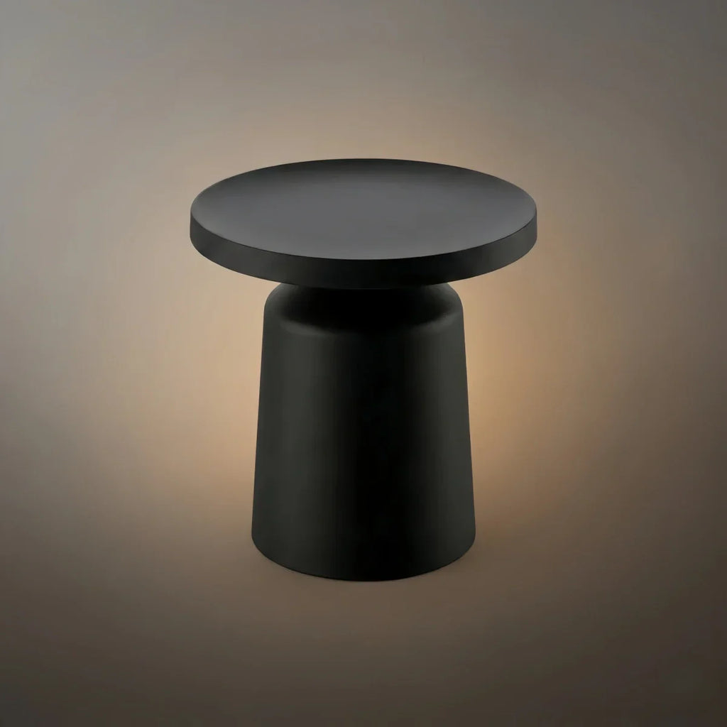 Modern Round Outdoor Floor Lamp - Black Metal for Pathways - Flindria