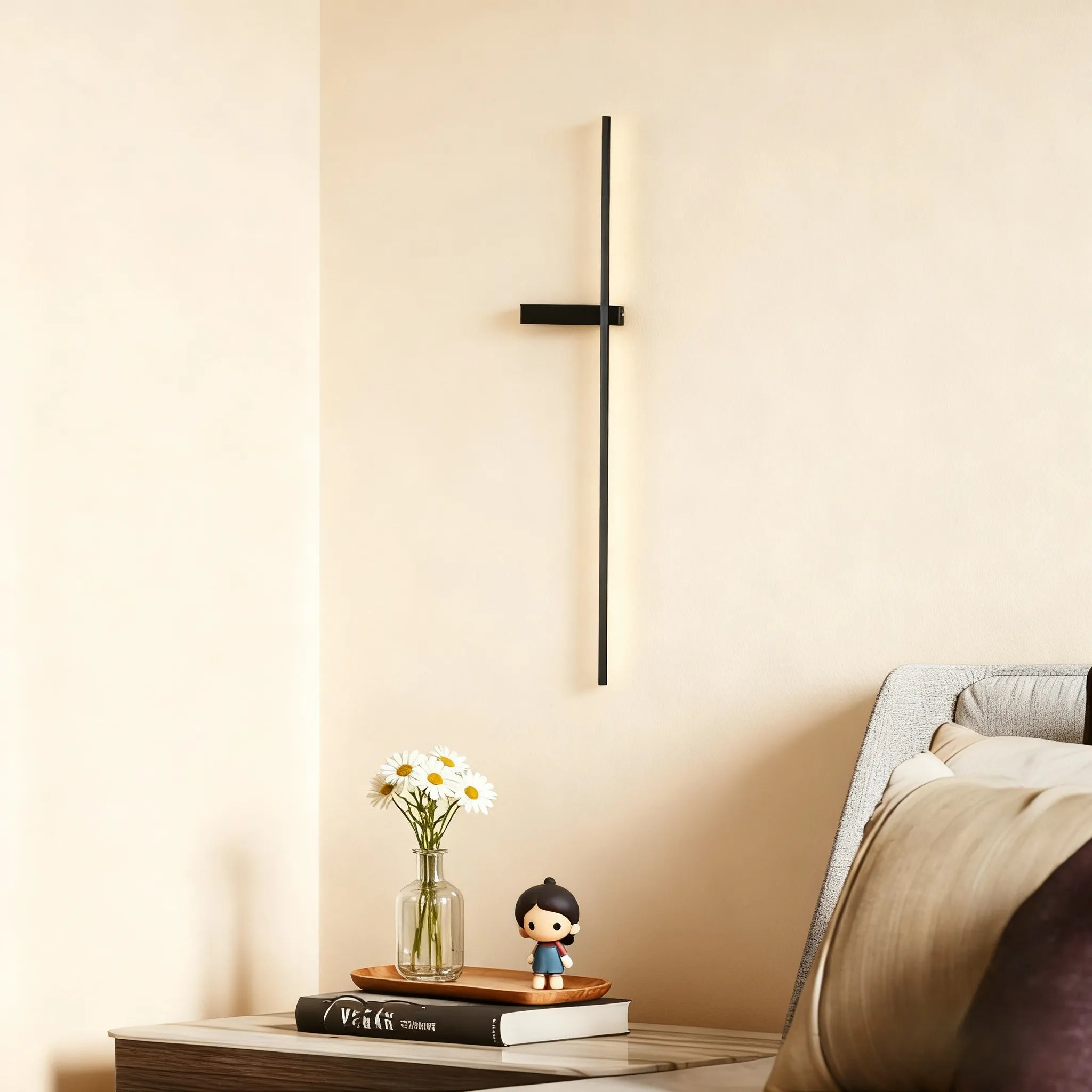 Modern Linear LED Wall Lamp – Black Solar & Sensor Light Outdoor - Flindria