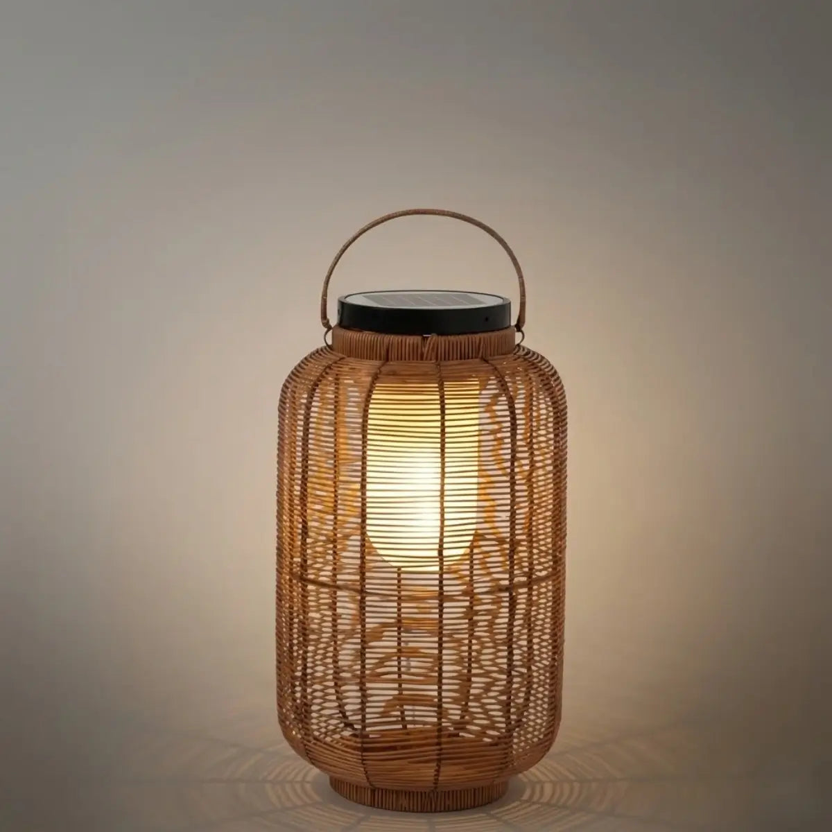 Farmhouse Floor Lamp -Metal/Rattan Lantern in Natural Wood Color Garden - Flindria