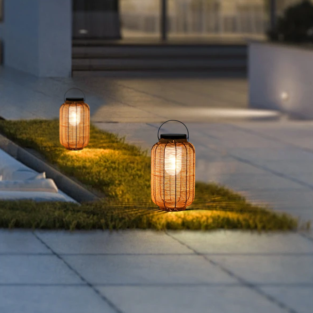 Farmhouse Floor Lamp -Metal/Rattan Lantern in Natural Wood Color Garden - Flindria