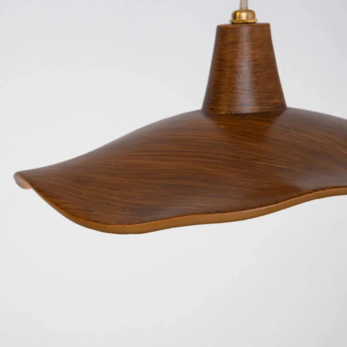 Retro Wave Pendant Light – Mahogany Resin & Metal Design for Dining Room - Flindria