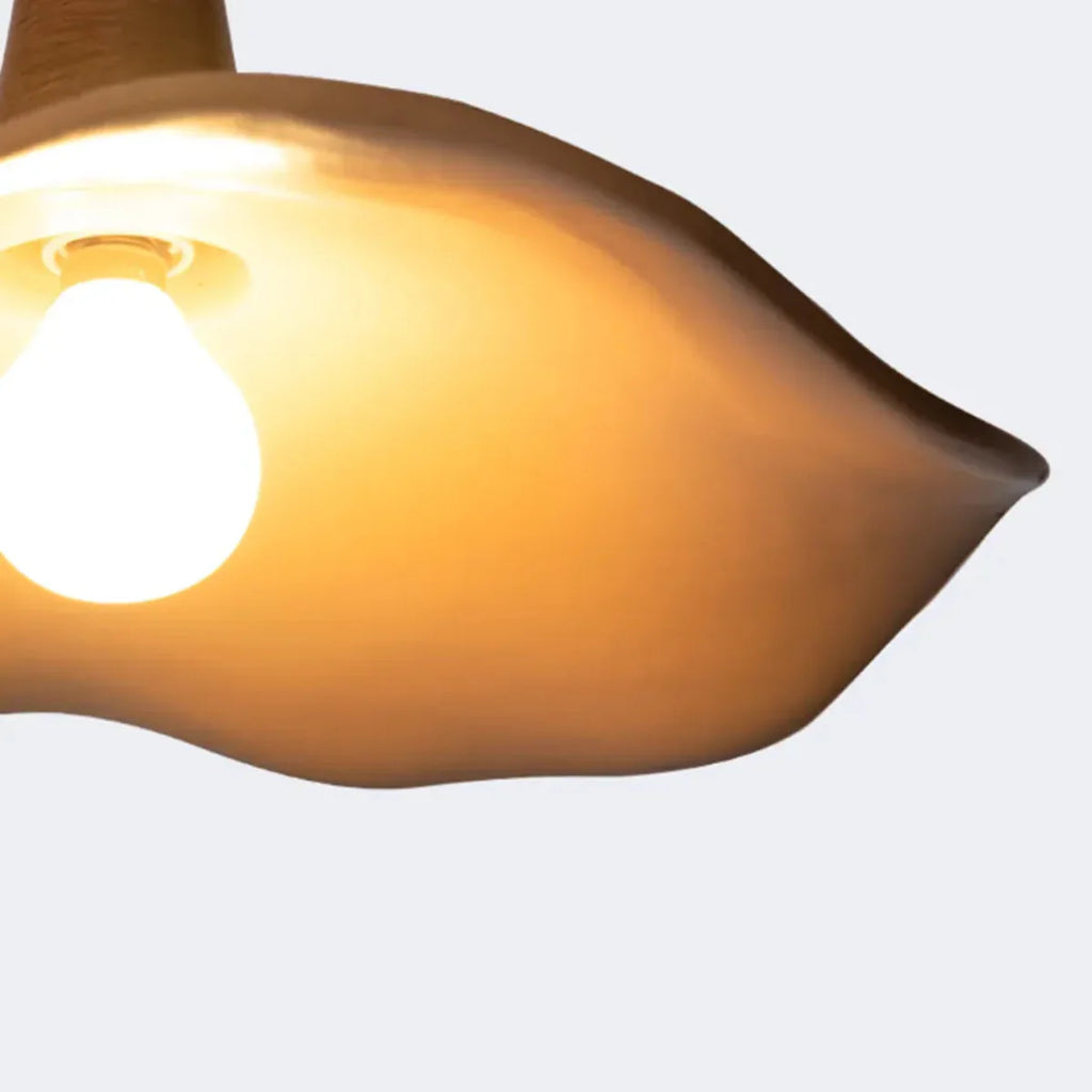 Retro Wave Pendant Light – Mahogany Resin & Metal Design for Dining Room - Flindria