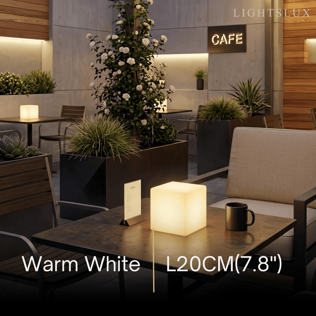 Modern Outdoor Floor Lamp - White Acrylic Square Design for Garden - Flindria