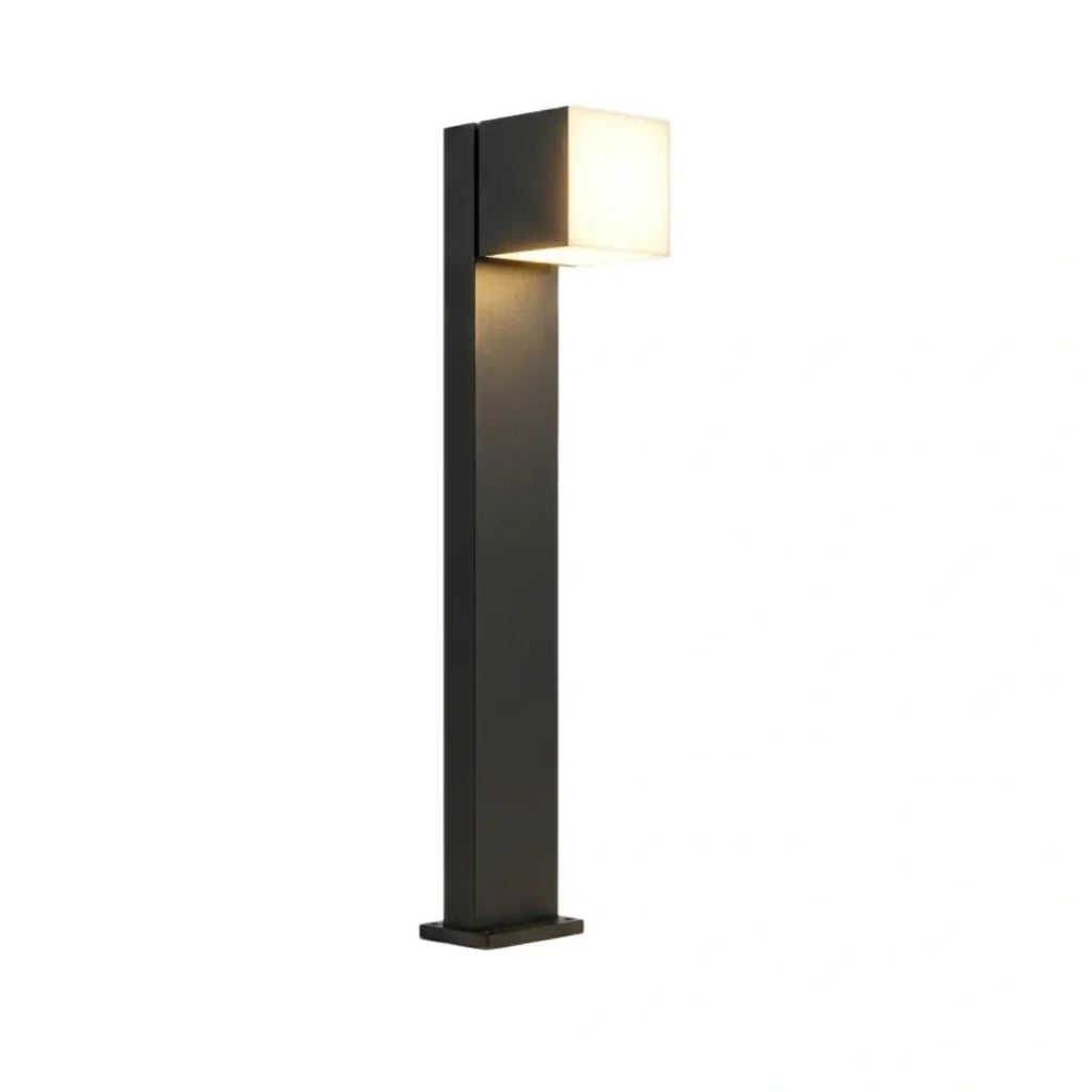 Minimalistická geometrická cesta lampa – černé kovové venkovní světlo - Flindria