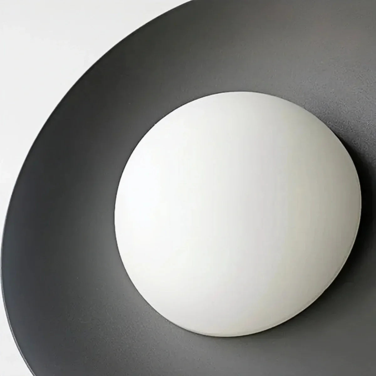 Lámpara colgante exterior moderna - Diseño con capucha de metal gris/blanco para patio - Flindria