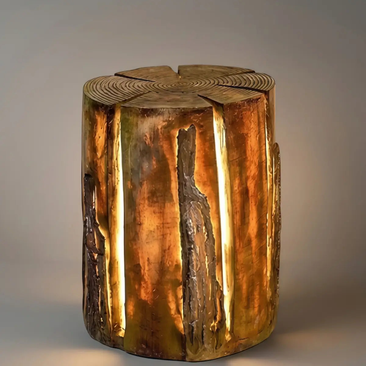 Botanica Art Deco Tree Stump Outdoor Lamp – Natural Wood-Look Resin for Courtyard/Garden - Flindria