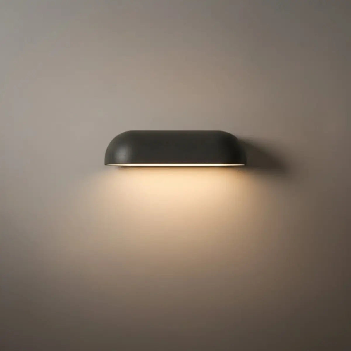 Modern Arched Outdoor Wall Lamp — Black/White Metal/Stone for Exterior - Flindria