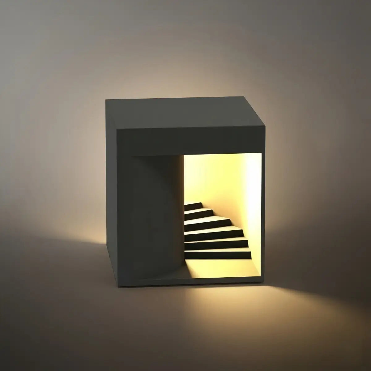 Modern Outdoor Floor Lamp - Black Metal Rectangular Design for Garden & Patio - Flindria