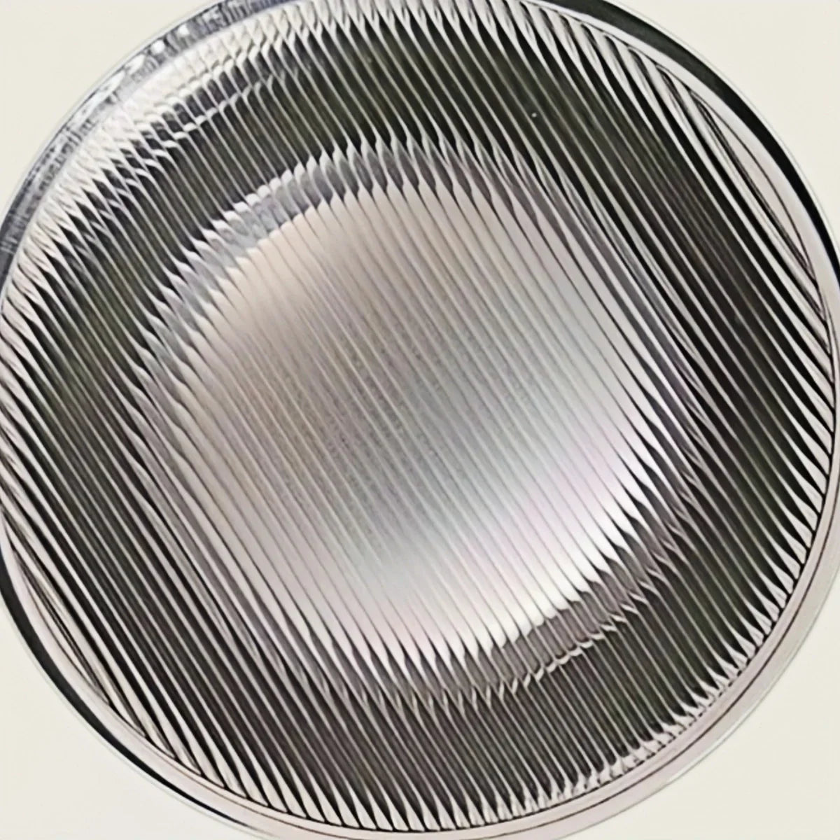 Modern Outdoor Wall Lamp - Clear Glass & Metal Round Design for Patio - Flindria