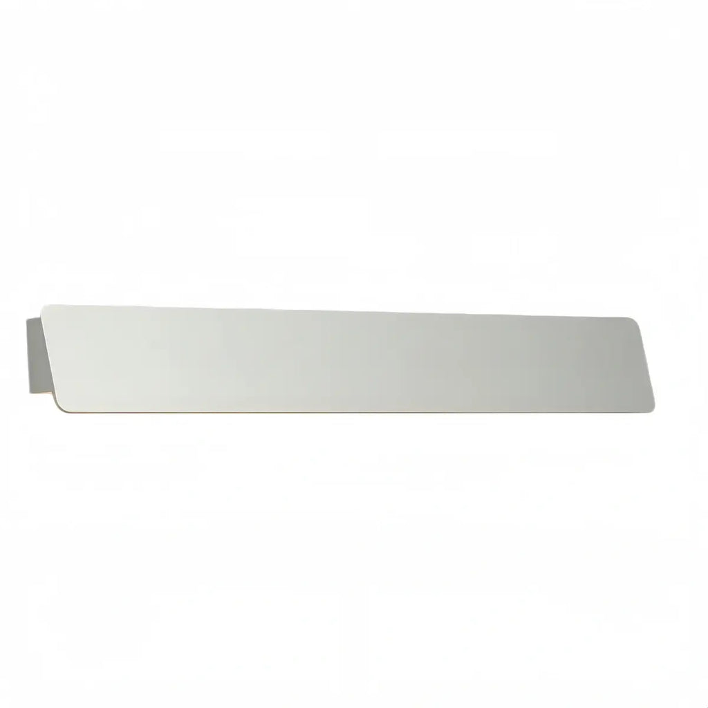 Modern Outdoor Wall Lamp - White/Black Metal Rectangular Design for Garden - Flindria
