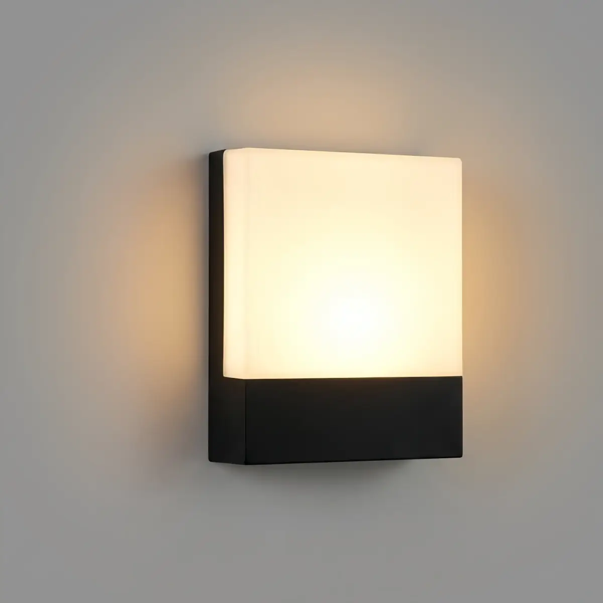 Modern Outdoor Wall Lamp --Metal/Acrylic Square Design for Garden - Flindria
