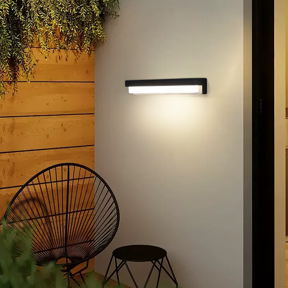 Modern Solar Linear Outdoor Wall Lamp – Metal & Acrylic Light for Exterior Walls - Flindria