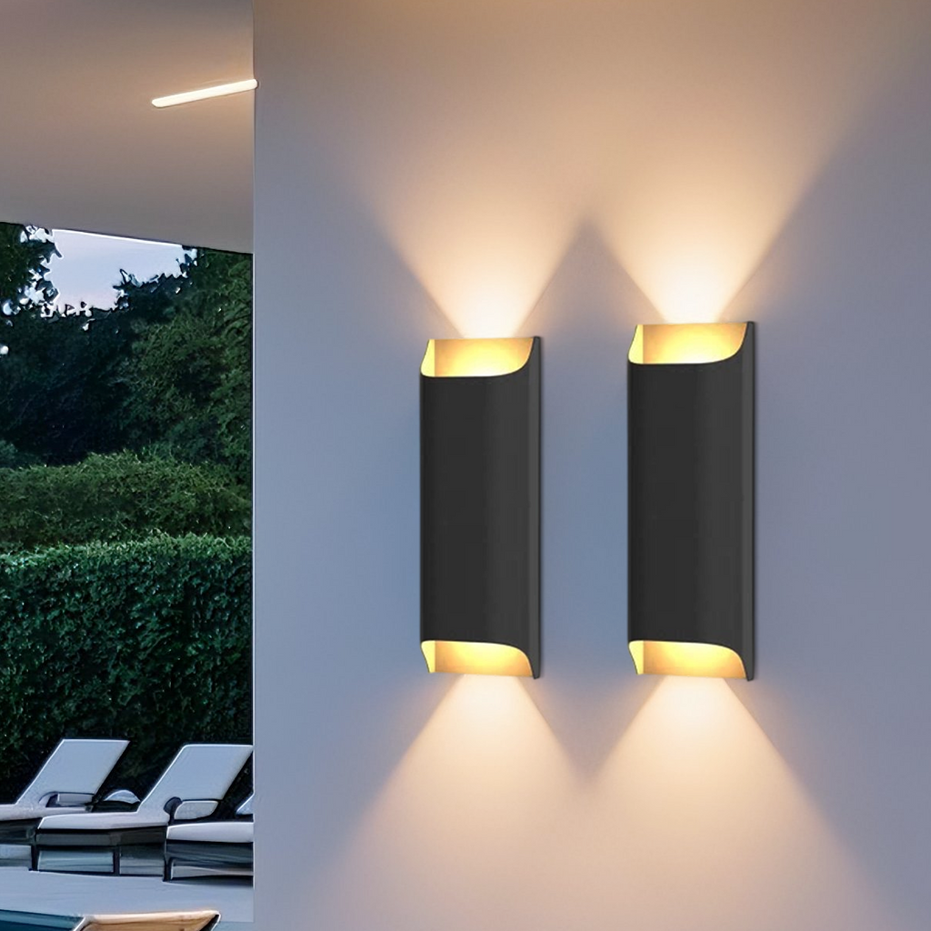 Modern Solar Wall Sconce – Black Metal Courtyard/Garden - Flindria
