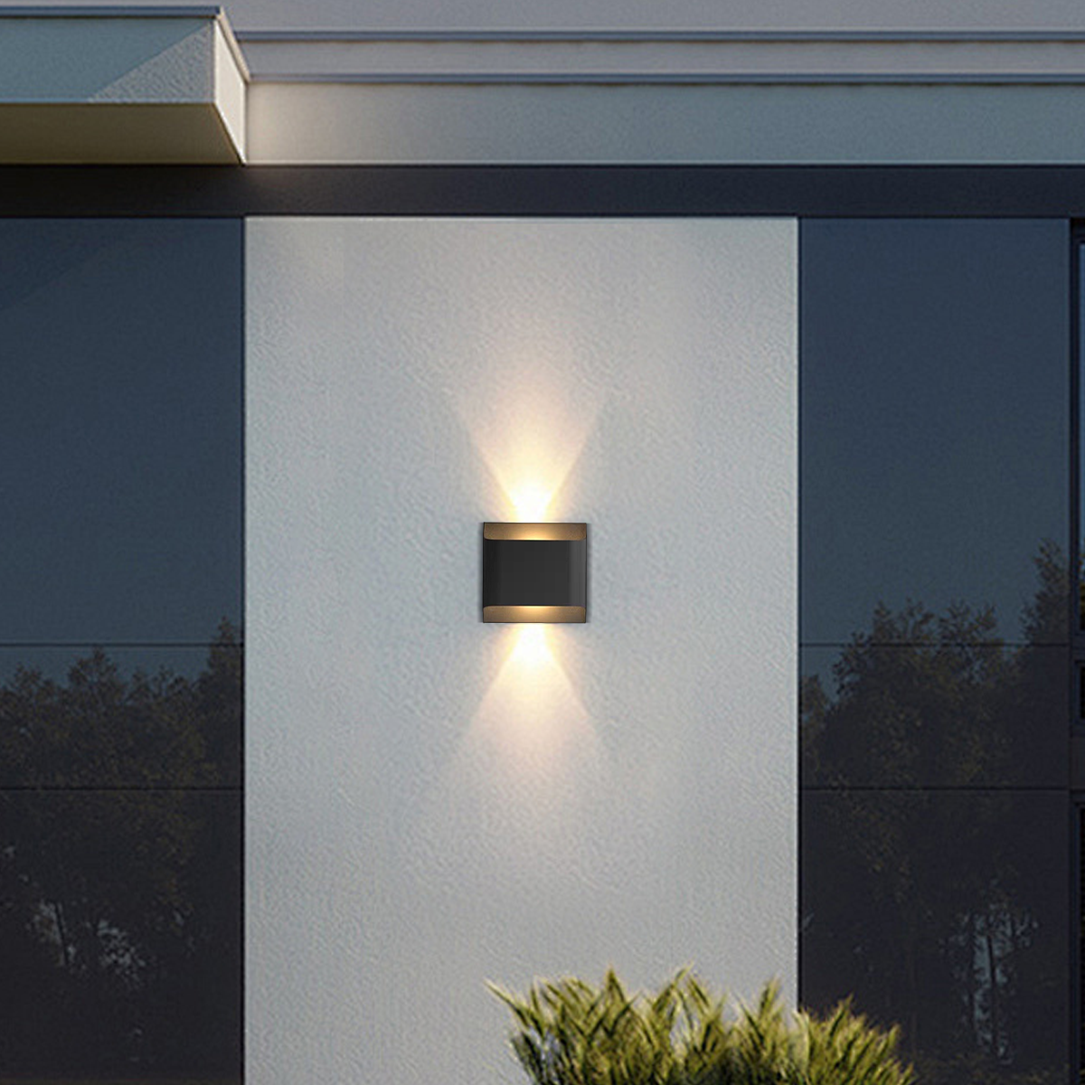 Modern Solar Wall Sconce – Black Metal Courtyard/Garden - Flindria