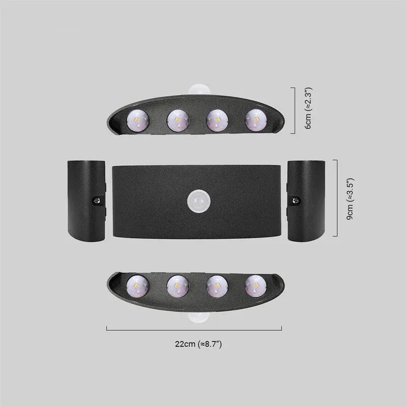 Modern Outdoor Wall Lamp - Black/White Metal Design for Corridor & Garden - Flindria