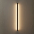Modern Linear LED Wall Lamp – Black Wall-Mounted Light for Living Room - Flindria