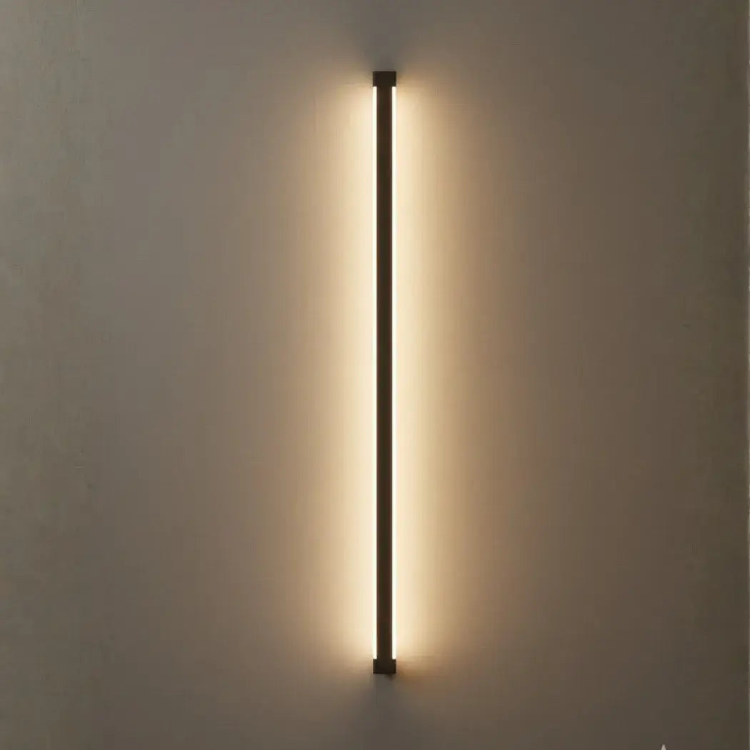 Modern Linear LED Wall Lamp – Black Wall-Mounted Light for Living Room - Flindria