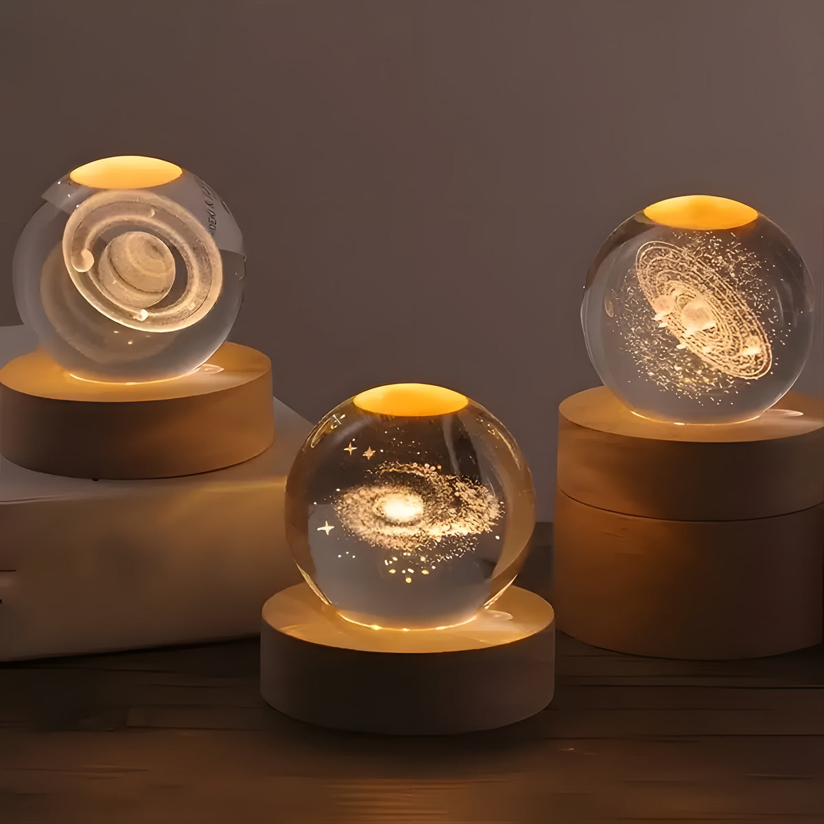 Koule AstralGlow — nebeská záře inspirovaná Měsícem