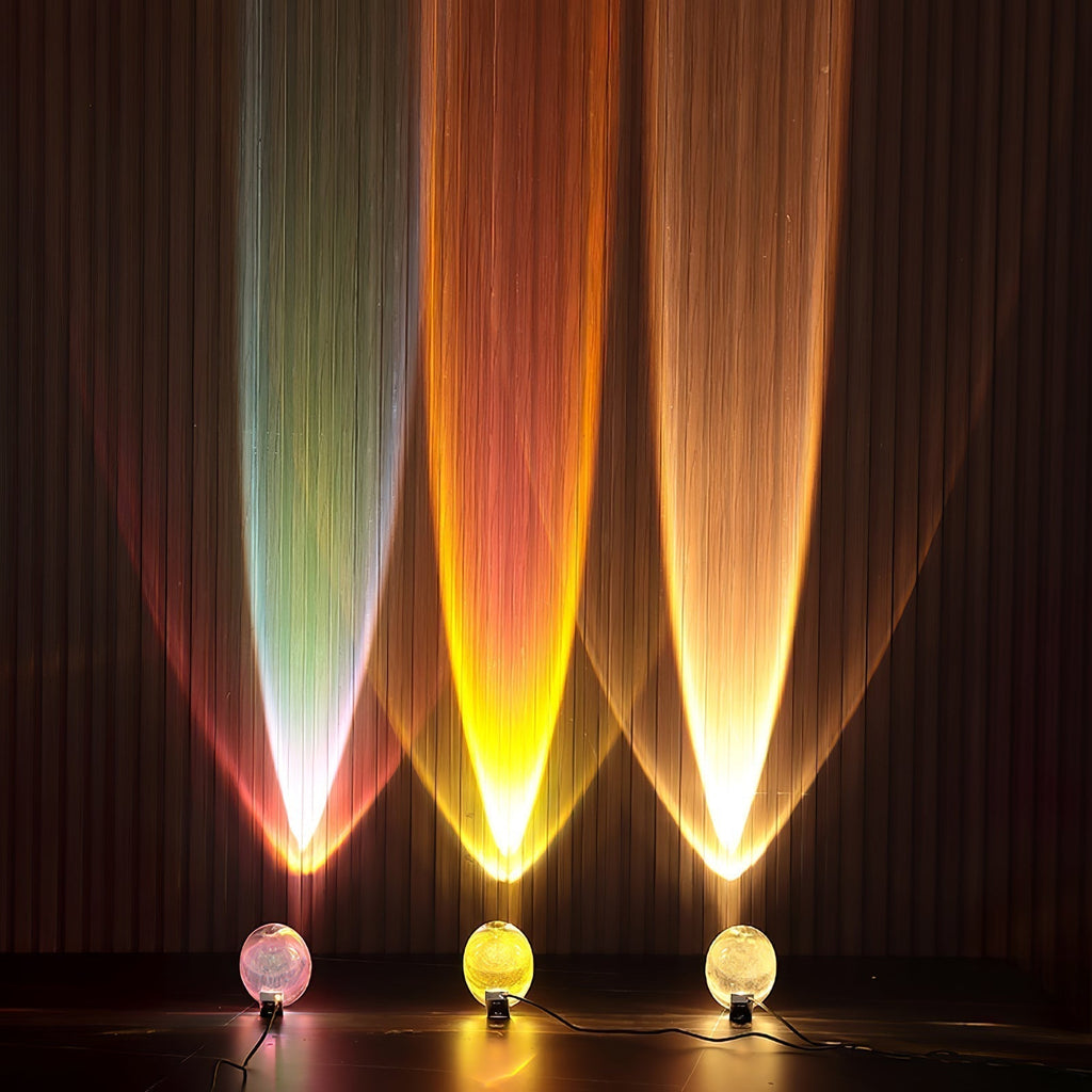 Lume Glasglobus Tischlampe mit Metallbasis für warmes Ambiente