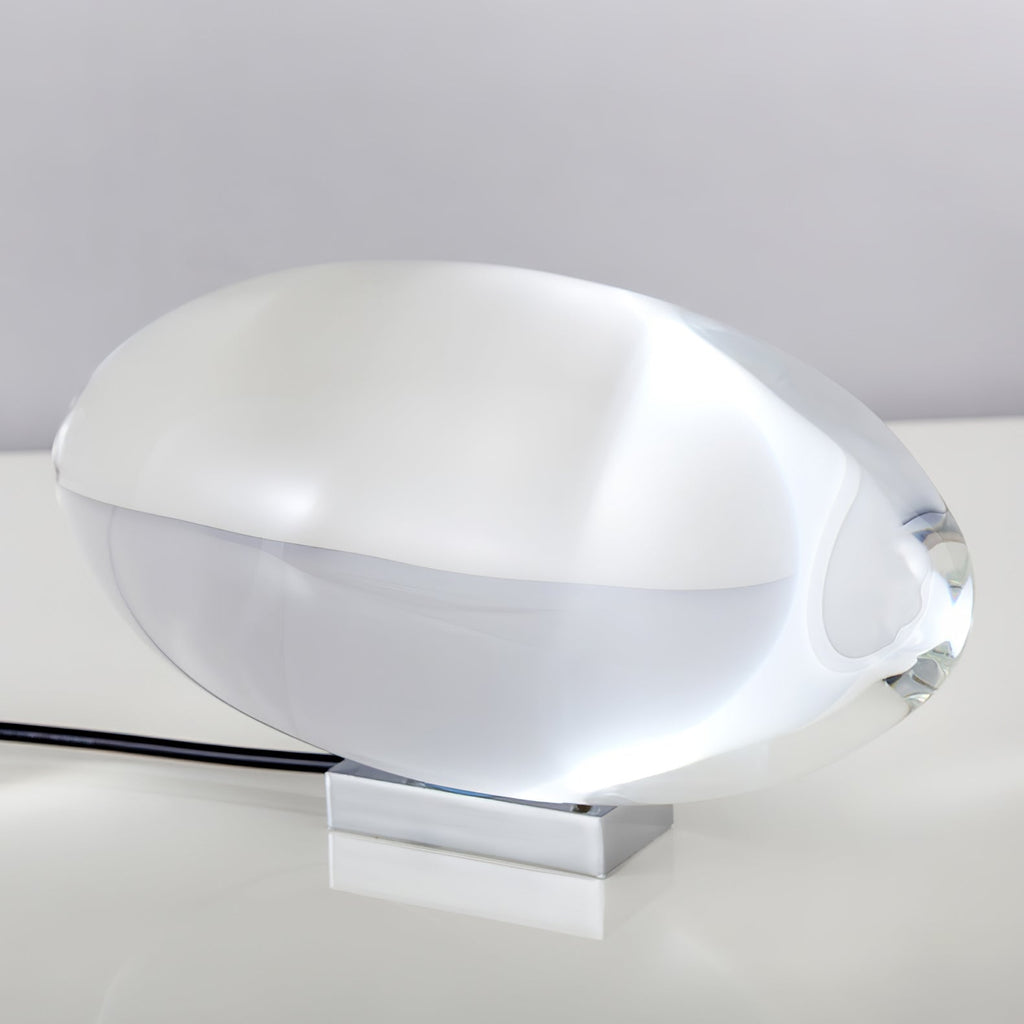 Lume Glasglobus Tischlampe mit Metallbasis für warmes Ambiente