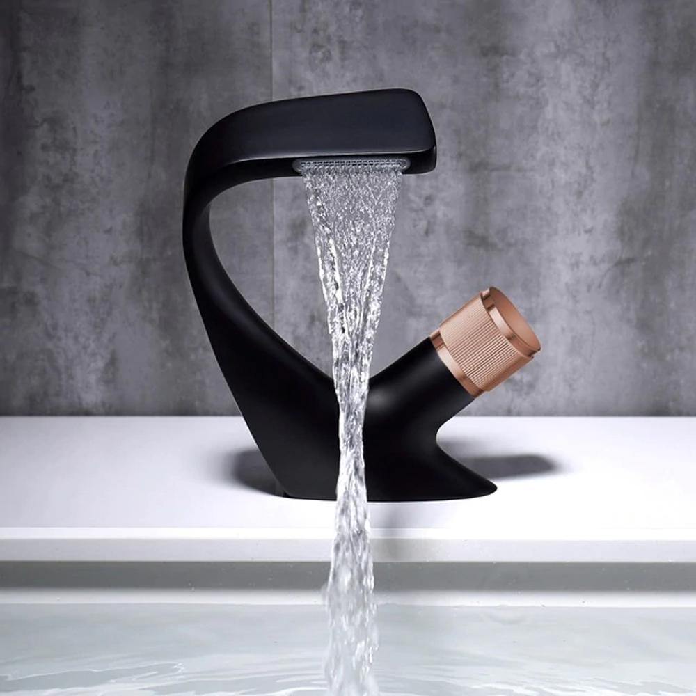 Waschtischarmatur Austin — Einhebelmischer mit Wasserfallauslauf