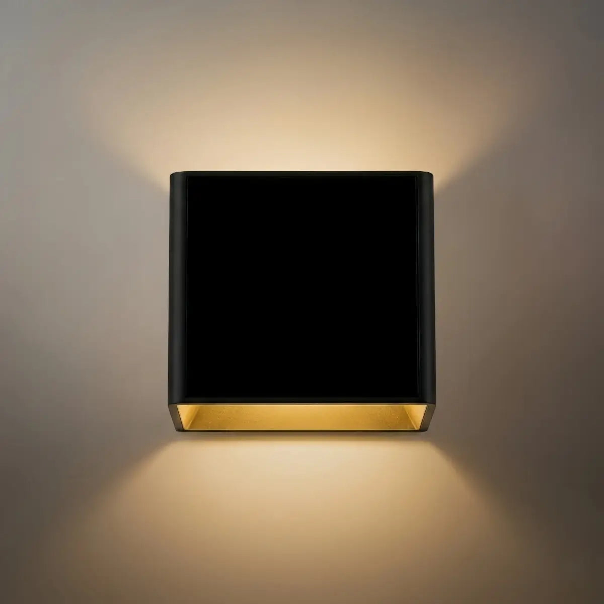 Applique Murale Carrée Moderne en Métal - 6 Couleurs pour Chambre - Flindria