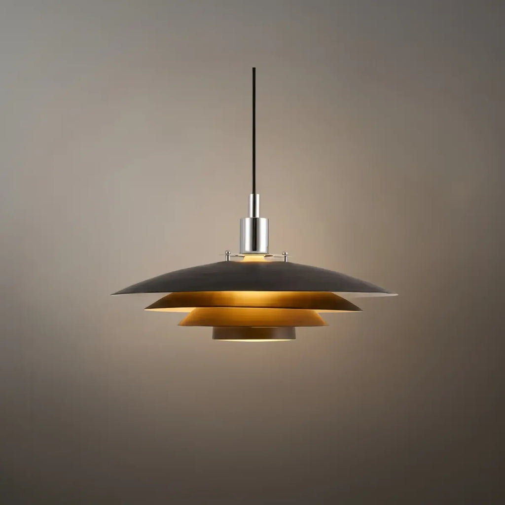 Modern Metal Pendant Light — Black/White for Dining Room - Flindria