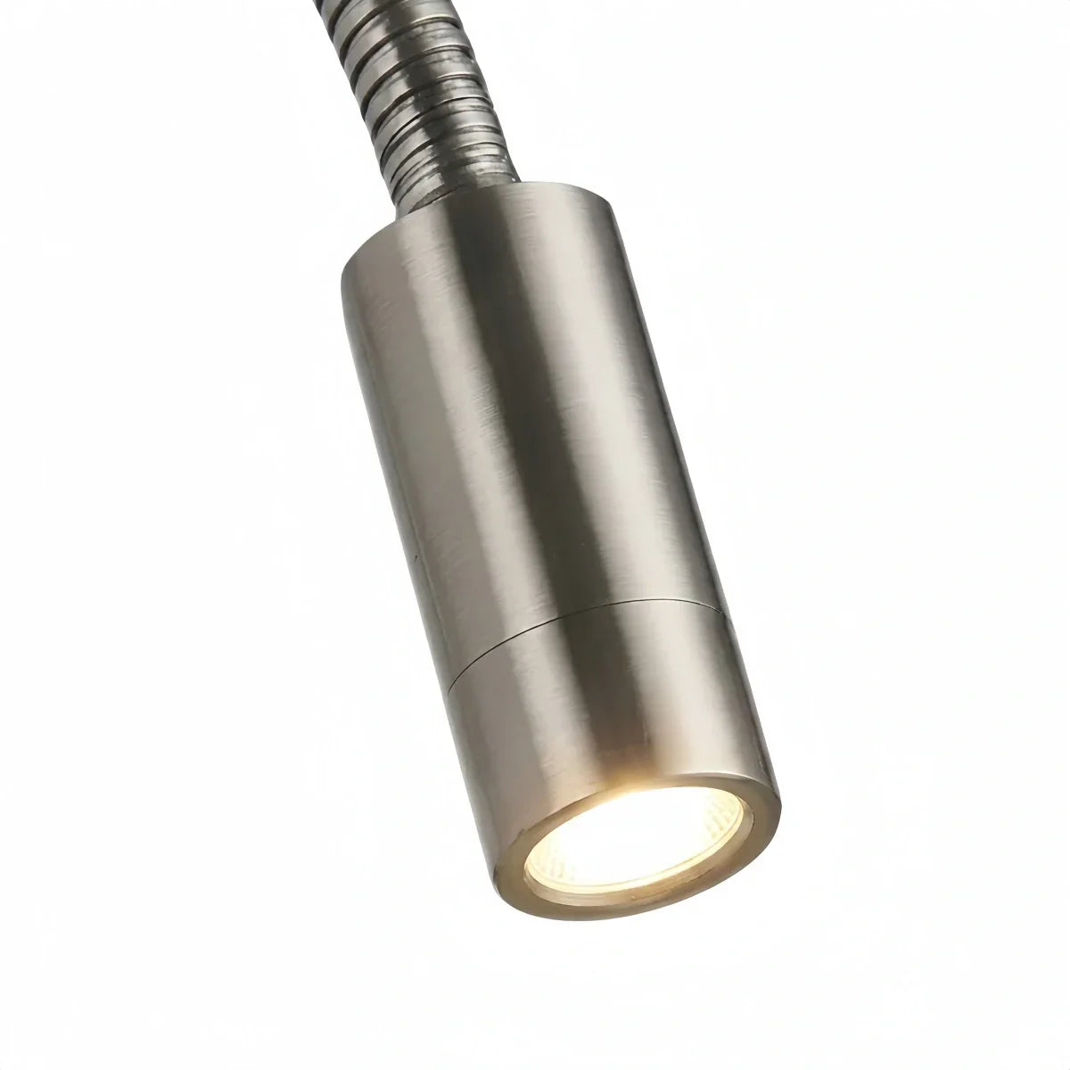 Minimalist Linear Wall Lamp - Bronze/Chrome/Nickel Metal for Bedroom - Flindria