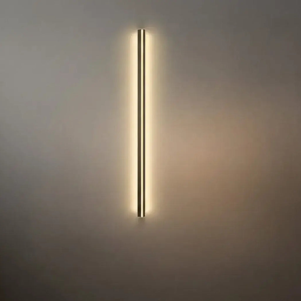 Minimalist Linear LED Wall Lamp – Black/Gold for Bedroom/Living Room - Flindria