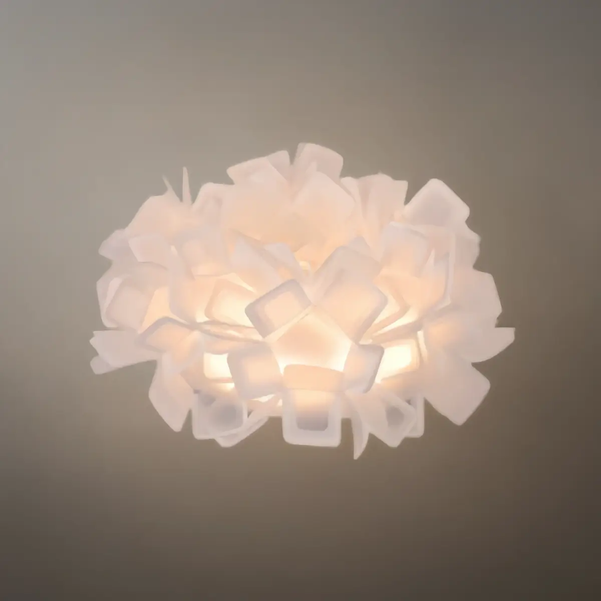 Art Deco Acrylic Ceiling Light - White Floral Design for Living Room - Flindria