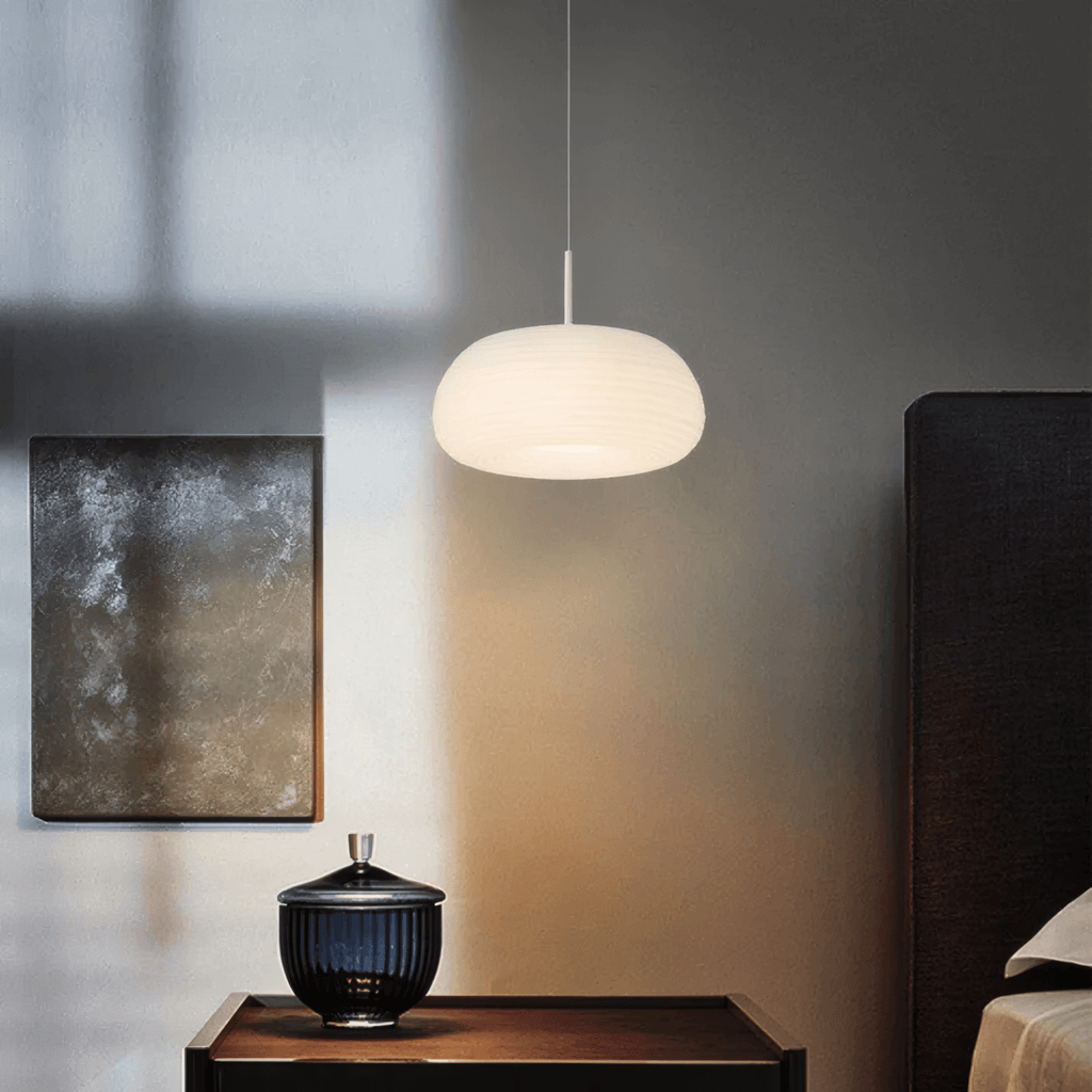 Modern Cloud Pendant Light - White Metal & Acrylic for Living Room - Flindria
