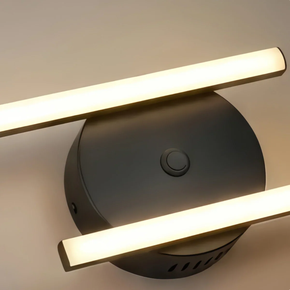 Modern Black/Silver Double Linear Wall Light – Metal & Silicagel for Bathroom - Flindria