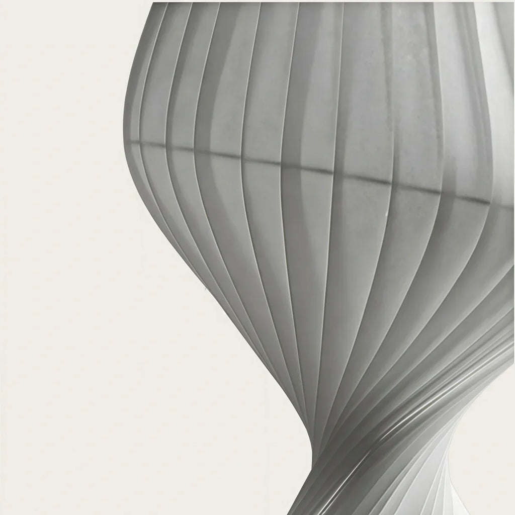 Art Deco Floor Lamp – White Pleated Fabric & Metal for Bedroom - Flindria