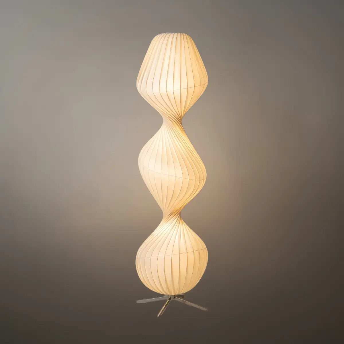 Art Deco Floor Lamp – White Pleated Fabric & Metal for Bedroom - Flindria