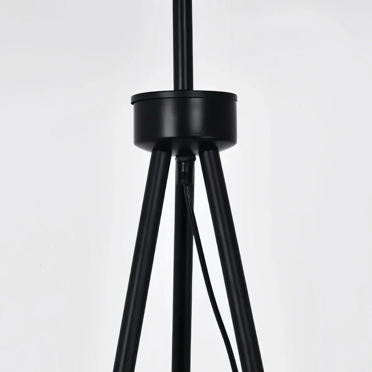 Lampadaire moderne - Métal noir trépied avec tissu plissé pour chambre - Flindria