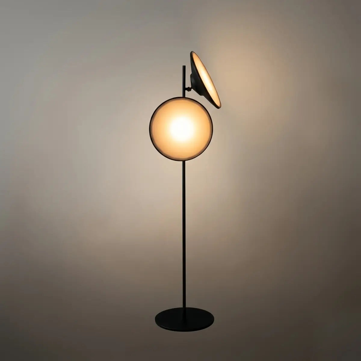 Lampadaire moderne - Trompette en métal noir avec capuche réglable pour chambre - Flindria