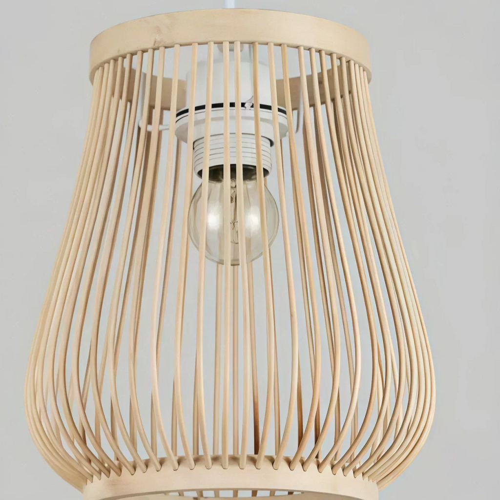 Rustic Handwoven Rattan Pendant Light -- Natural Texture for Dining Room - Flindria